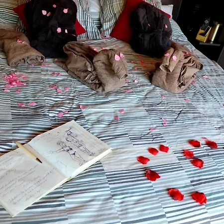 Panzió La Du Puits Avec 2 Jacuzzis , Sauna Et Hammam Privatif 4*