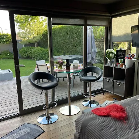 La Du Puits Avec 2 Jacuzzis , Sauna Et Hammam Privatif Tournai