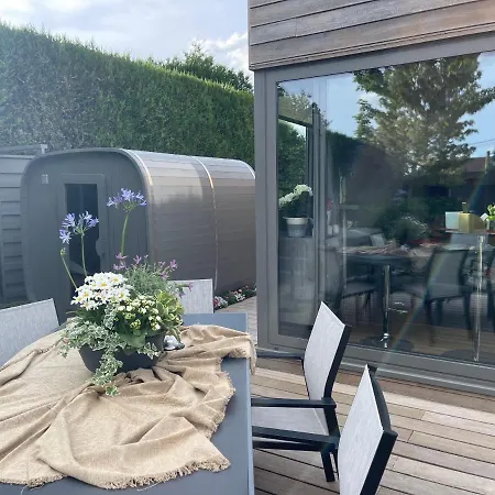La Du Puits Avec 2 Jacuzzis , Sauna Et Hammam Privatif Bed & Breakfast Tournai