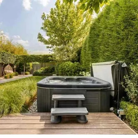 Panzió La Du Puits Avec 2 Jacuzzis , Sauna Et Hammam Privatif